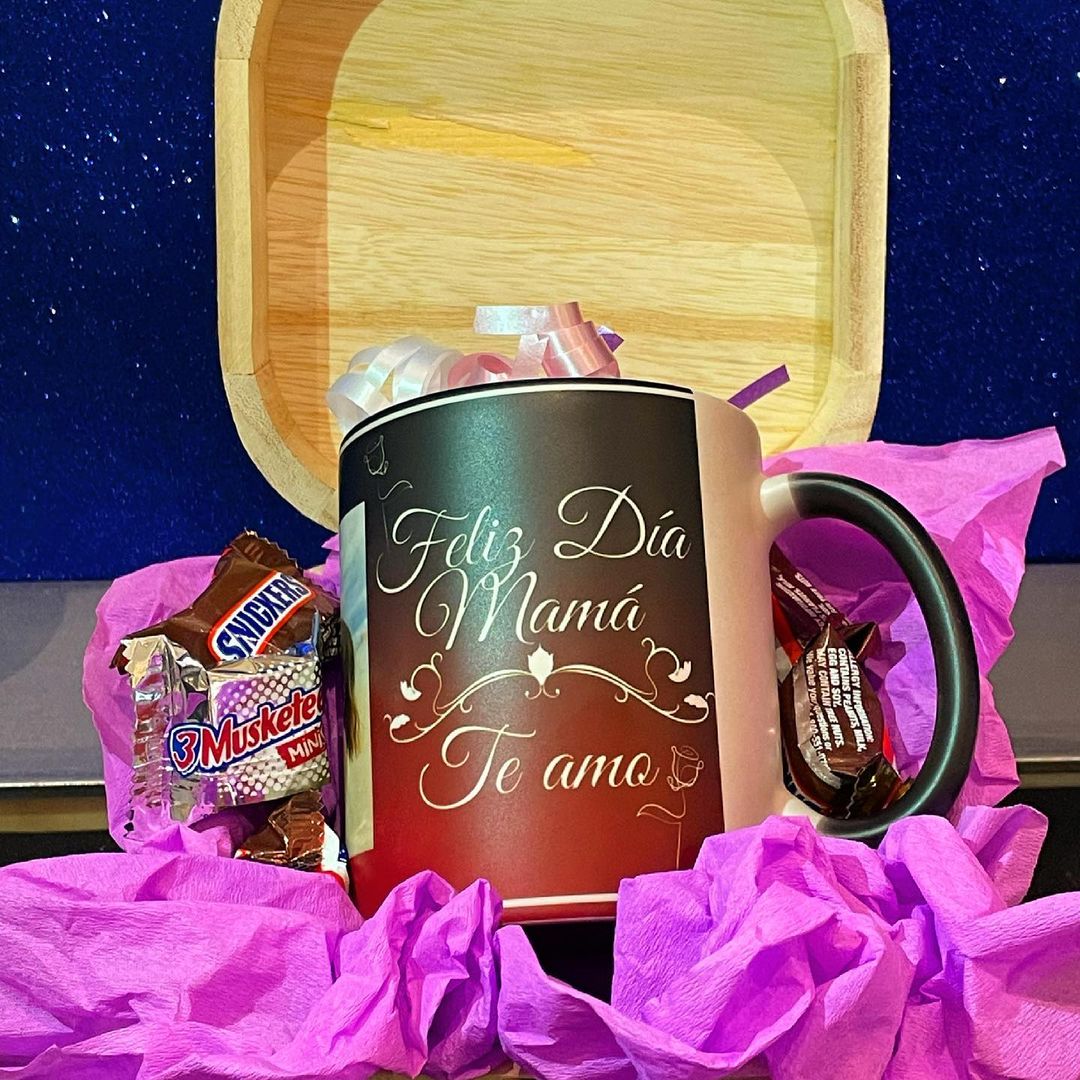 Taza Magica Dia de la Madre Rosa - WhatASheet - Especialistas en tazas magicas - Personalización - Costa Rica - San Jose - Heredia - Cartago - Was