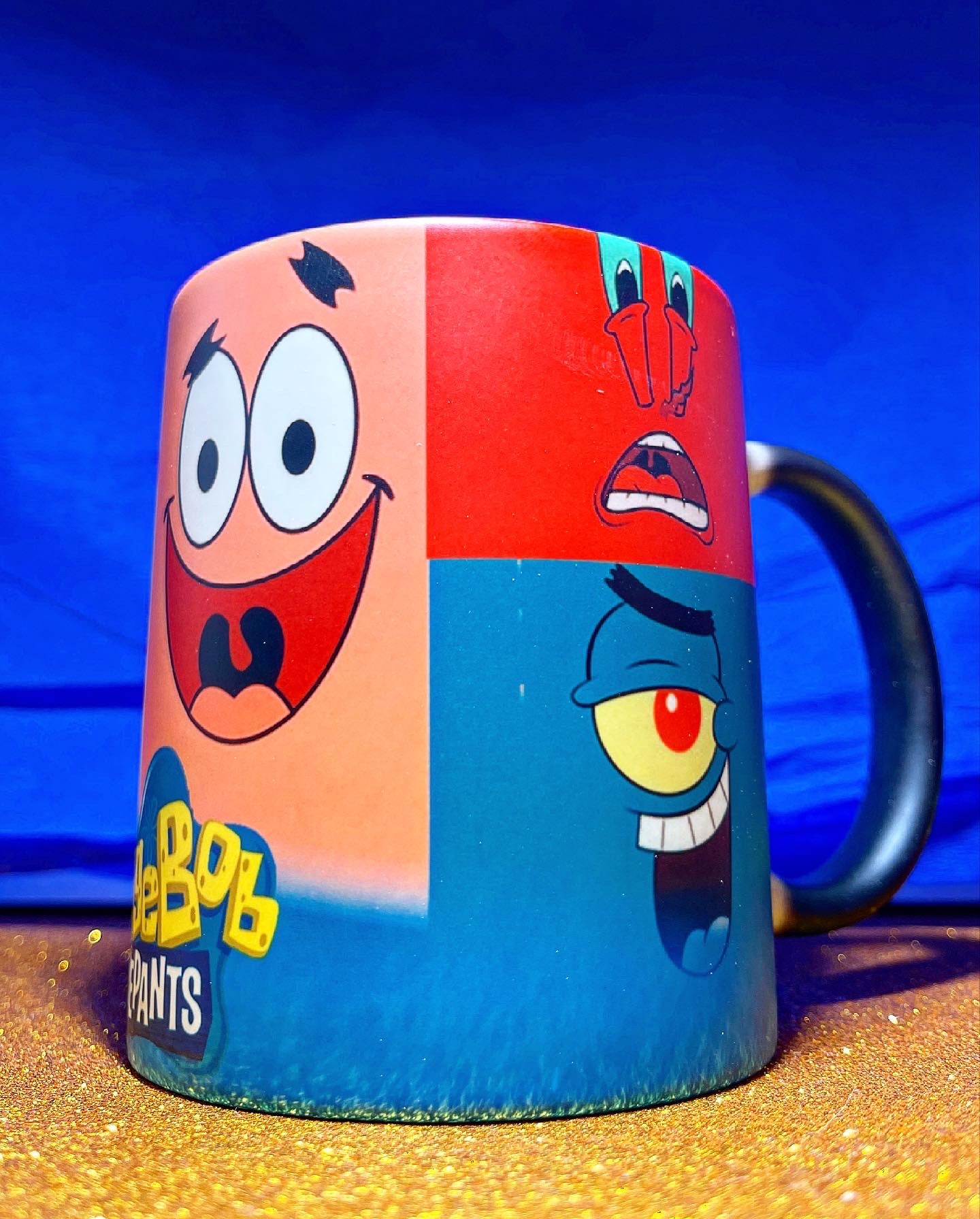 Taza Mágica Bob Esponja - WhatASheet - Especialistas en tazas magicas - Personalización - Costa Rica - San Jose - Heredia - Cartago - Was
