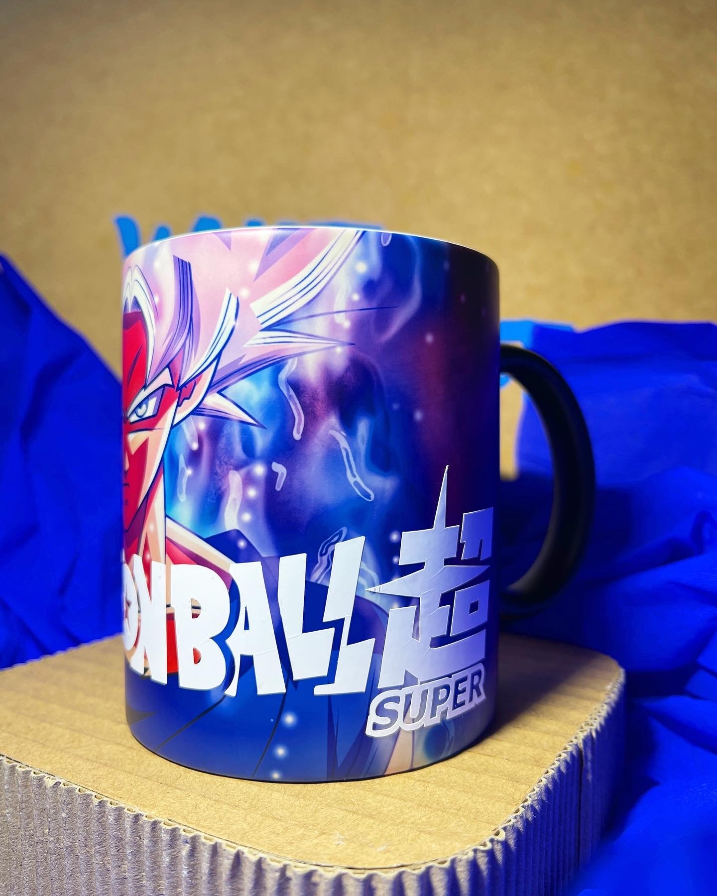 Taza magica Mate 3D Goku - WhatASheet - Especialistas en tazas magicas - Personalización - Costa Rica - San Jose - Heredia - Cartago - Was