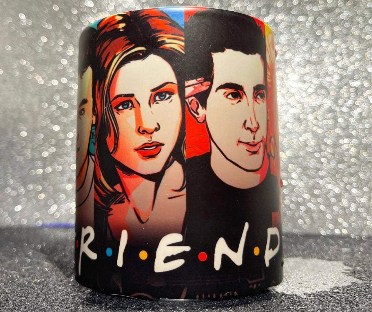 Taza Mágica Friends - WhatASheet - Especialistas en tazas magicas - Personalización - Costa Rica - San Jose - Heredia - Cartago - Was