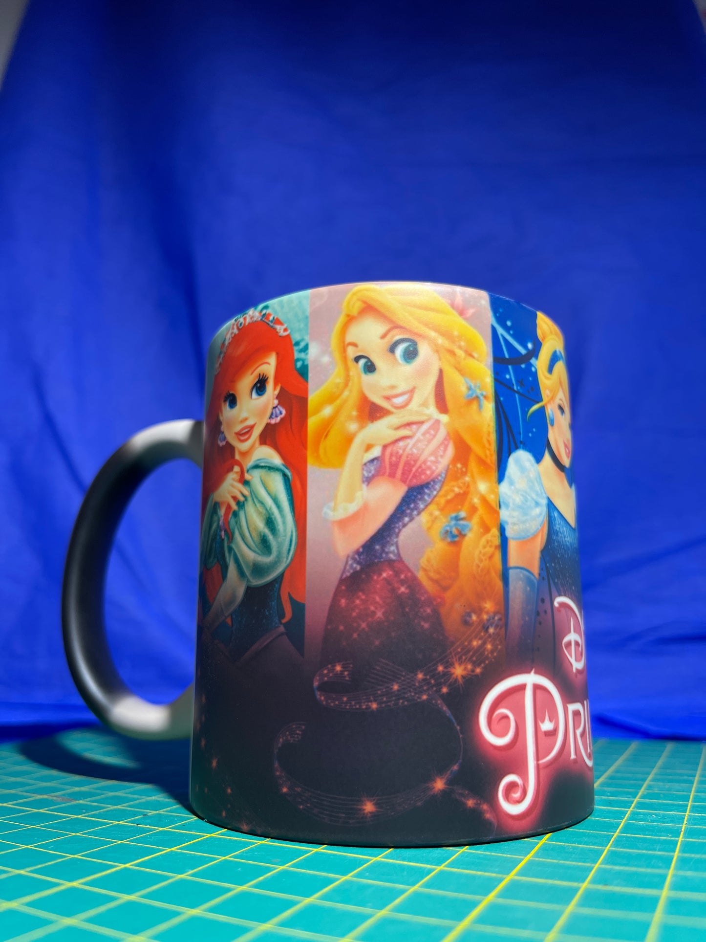 Taza Mágica Princesas de Disney - WhatASheet - Especialistas en tazas magicas - Personalización - Costa Rica - San Jose - Heredia - Cartago - Was