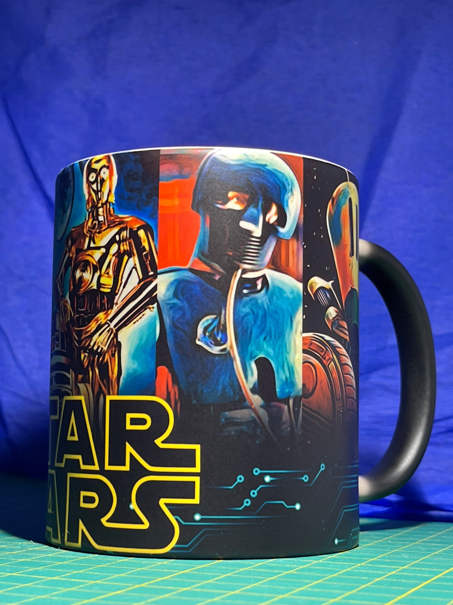 Taza mágica mate Star Wars Droids - WhatASheet - Especialistas en tazas magicas - Personalización - Costa Rica - San Jose - Heredia - Cartago - Was