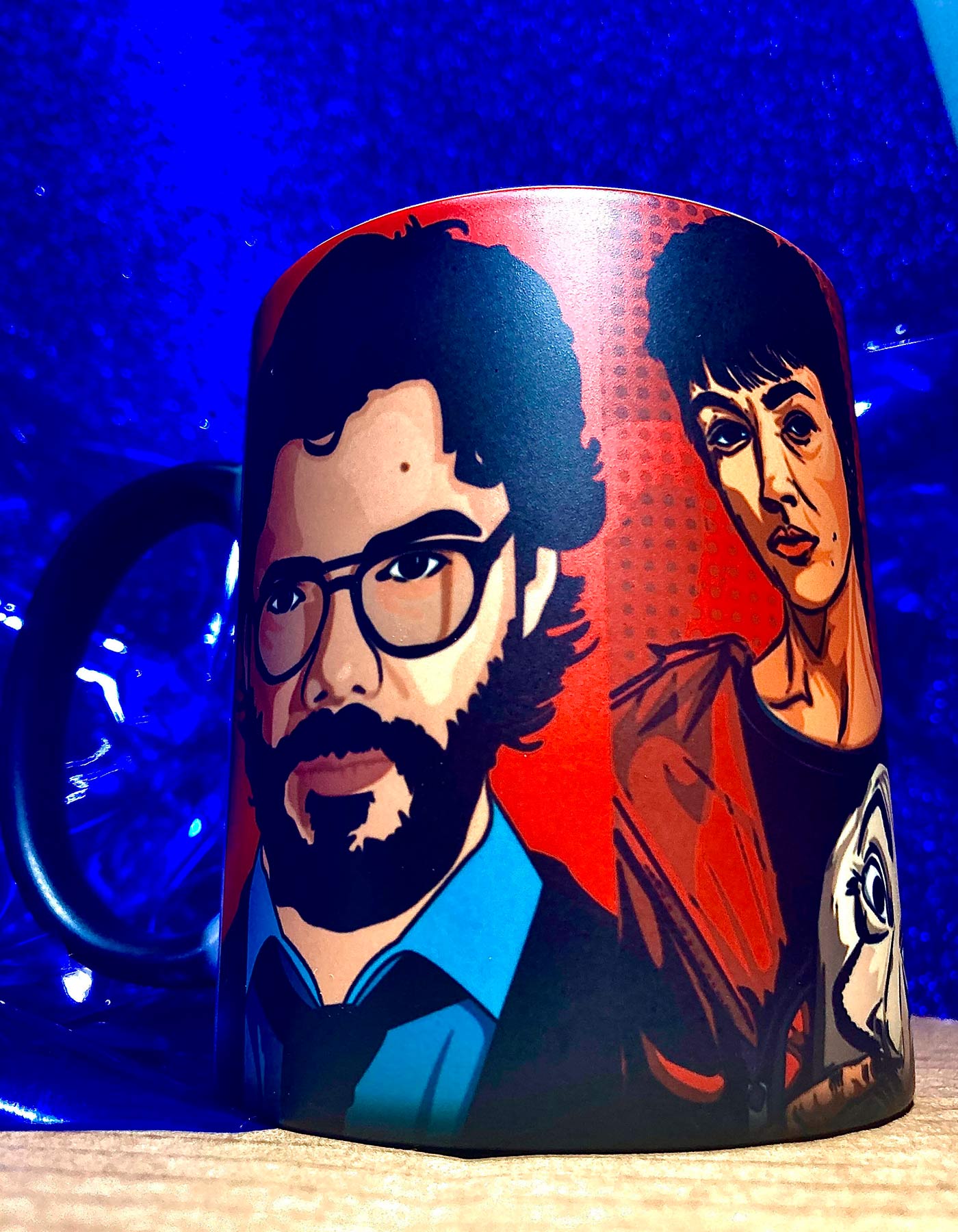 Taza mágica Casa De Papel - WhatASheet - Especialistas en tazas magicas - Personalización - Costa Rica - San Jose - Heredia - Cartago - Was