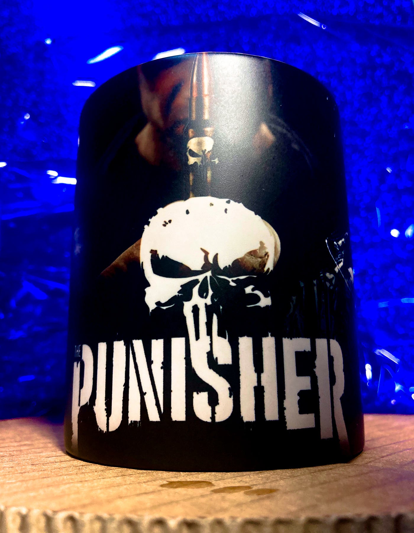 Taza mágica Punisher - WhatASheet - Especialistas en tazas magicas - Personalización - Costa Rica - San Jose - Heredia - Cartago - Was