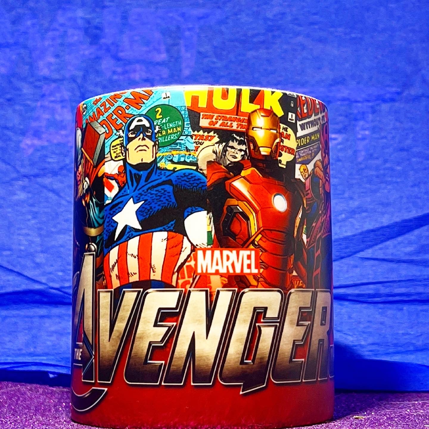 Taza Mágica de Avengers - WhatASheet - Especialistas en tazas magicas - Personalización - Costa Rica - San Jose - Heredia - Cartago - Was