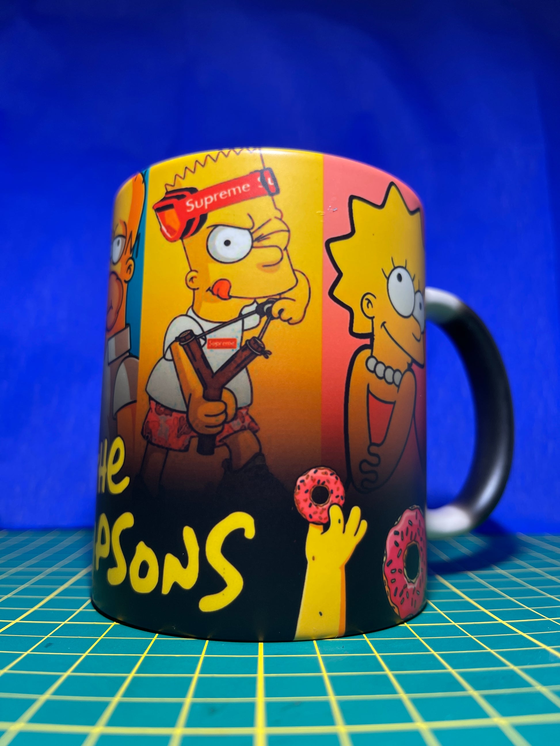Taza mágica The Simpsons - WhatASheet - Especialistas en tazas magicas - Personalización - Costa Rica - San Jose - Heredia - Cartago - Was